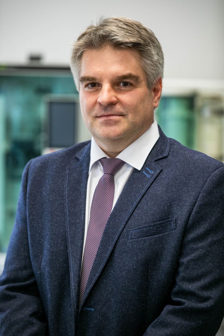 Dr. Kőrösi László, laboratórium vezető